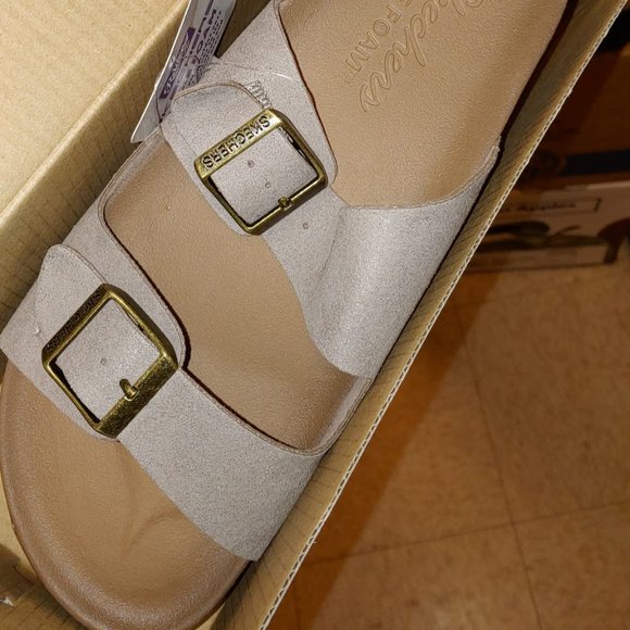 SKECHERS Women Relaxed Fit Luxe Foam Slip on Buckle Sandal -- Taupe - Picture 5 of 7